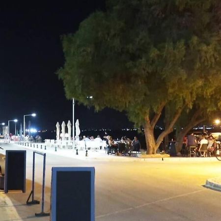 Πολυτελές Διαμέρισμα 3 Χαλκίδα-Παραλία Αυλίδος Paralia Avlidhos エクステリア 写真